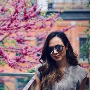 Meet your Posher, Vanessa